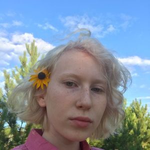 Meet your Posher, Mia